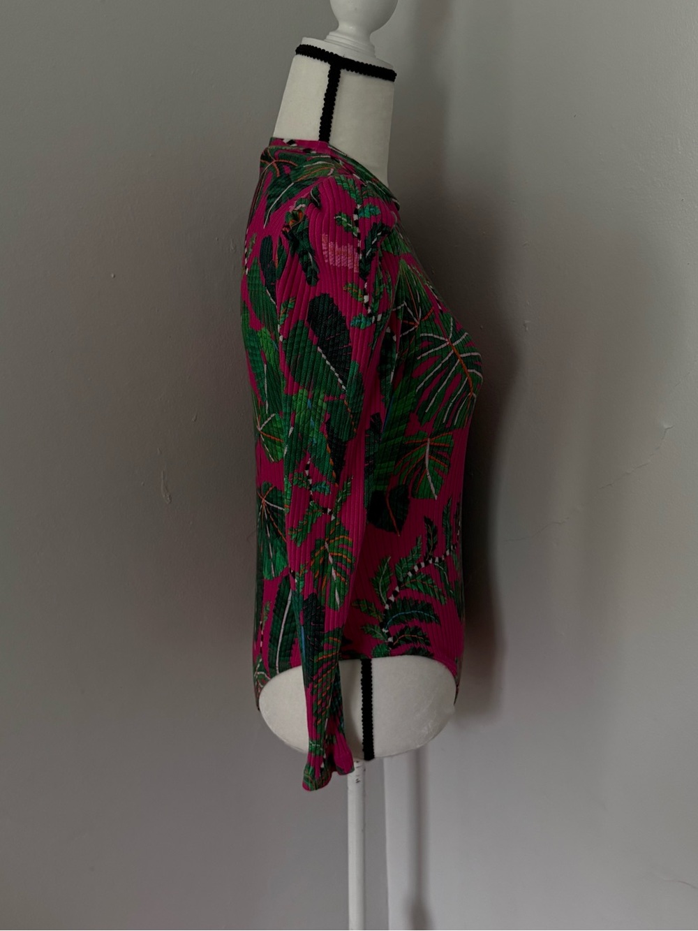 Pink Leaves Ribbed Long Sleeve Bodysuit by Farm Rio Medium - Picture 5 of 10
